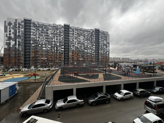 Продам двухкомнатную (2-комн.) квартиру, им. Кирилла Россинского ул, 3/2к1, Краснодар г