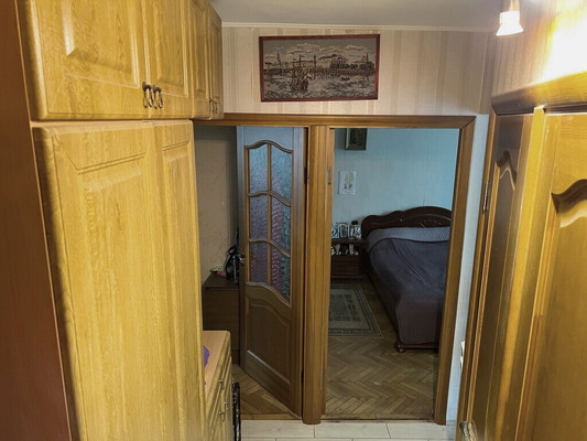Продам двухкомнатную (2-комн.) квартиру, Альпийский пер, 11к1, Санкт-Петербург г