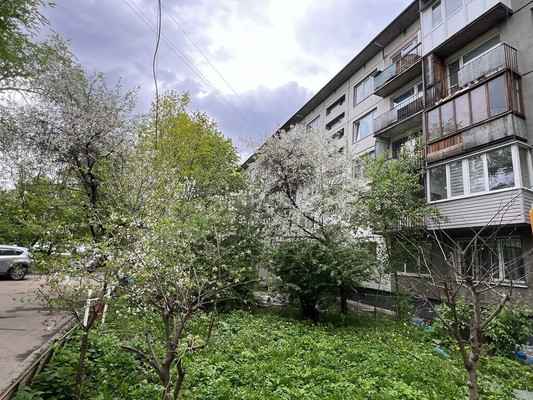 Продам двухкомнатную (2-комн.) квартиру, Альпийский пер, 11к1, Санкт-Петербург г