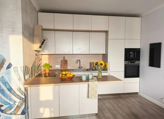 Продам двухкомнатную (2-комн.) квартиру, Шмитовский проезд, 39к2, Москва г