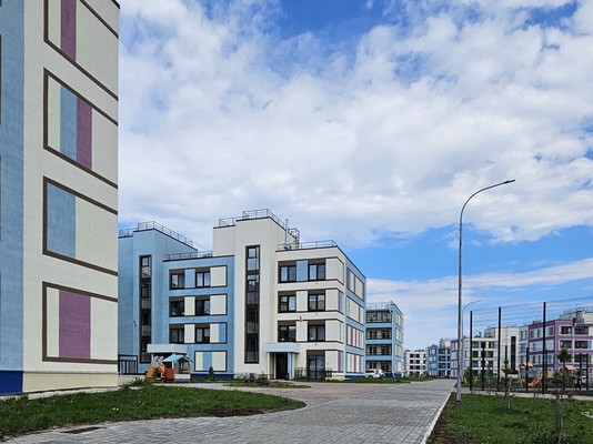 Продам трехкомнатную (3-комн.) квартиру, Борцов Революции ул, 1ак4, Пермь г