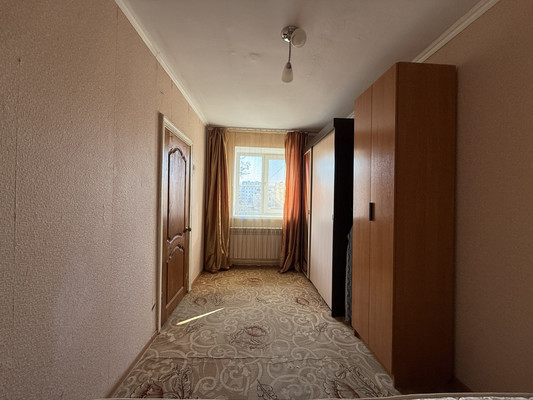Продам трехкомнатную (3-комн.) квартиру, Имени Адмирала Серебрякова наб, 51, Новороссийск г