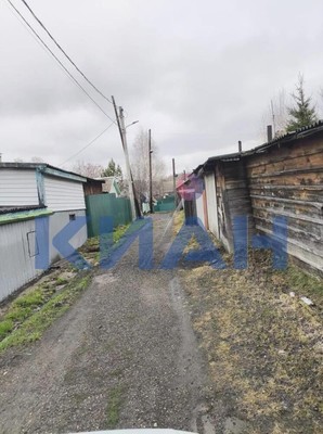 Продам трехкомнатную (3-комн.) квартиру, Железнодорожная ул, 23, Красноярск г