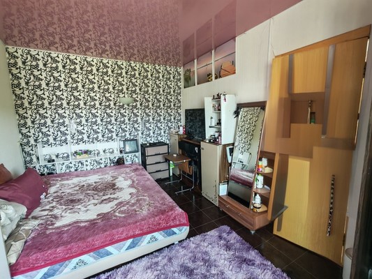 Продам трехкомнатную (3-комн.) квартиру, Комсомольская ул, 15, Фокино г