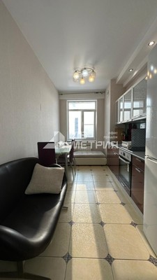 Продам однокомнатную (1-комн.) квартиру, Больничная ул, 2к1, Южно-Сахалинск г