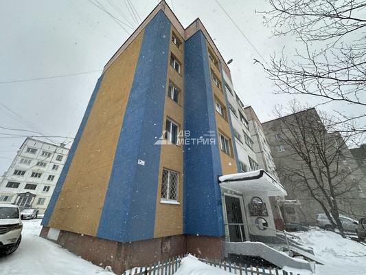 Продам двухкомнатную (2-комн.) квартиру, Комсомольская ул, 241А, Южно-Сахалинск г