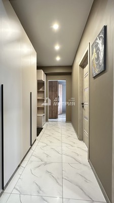 Продам двухкомнатную (2-комн.) квартиру, Ленина ул, 563к3, Южно-Сахалинск г