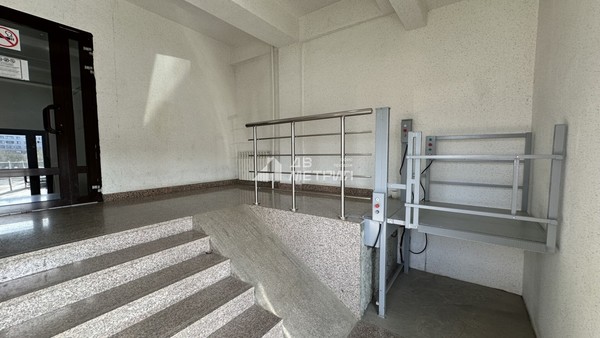 Продам двухкомнатную (2-комн.) квартиру, Ленина ул, 563к3, Южно-Сахалинск г
