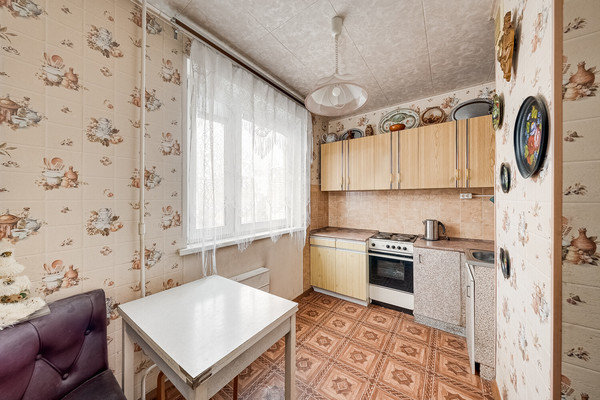 Продам однокомнатную (1-комн.) квартиру, Пятницкое ш, 14, Москва г
