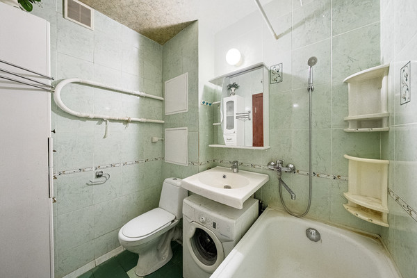 Продам однокомнатную (1-комн.) квартиру, Пятницкое ш, 14, Москва г