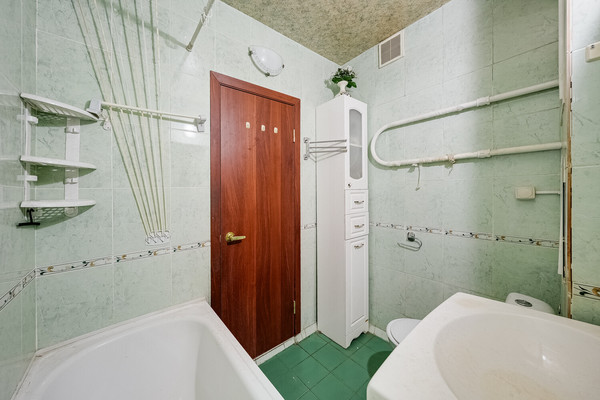 Продам однокомнатную (1-комн.) квартиру, Пятницкое ш, 14, Москва г