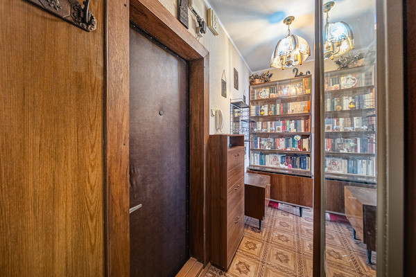 Продам однокомнатную (1-комн.) квартиру, Пятницкое ш, 14, Москва г
