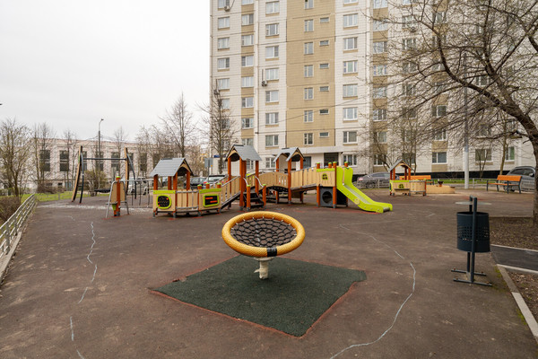 Продам однокомнатную (1-комн.) квартиру, Пятницкое ш, 14, Москва г