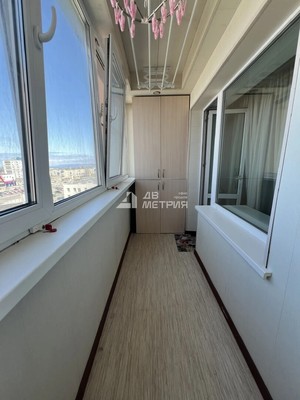 Продам двухкомнатную (2-комн.) квартиру, Школьная ул, 64ка, Холмск г