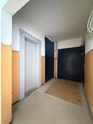 Продам трехкомнатную (3-комн.) квартиру, Атажукина ул, 8, Нальчик г