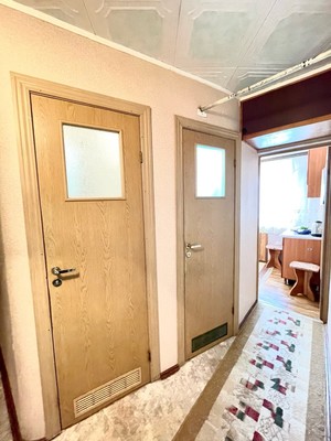 Продам трехкомнатную (3-комн.) квартиру, Одоевского ул, 27, Ишим г