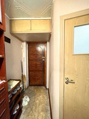 Продам трехкомнатную (3-комн.) квартиру, Одоевского ул, 27, Ишим г