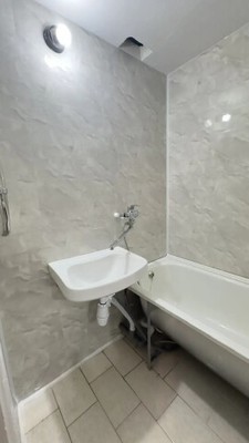 Продам двухкомнатную (2-комн.) квартиру, Московский пр-кт, 102, Воронеж г