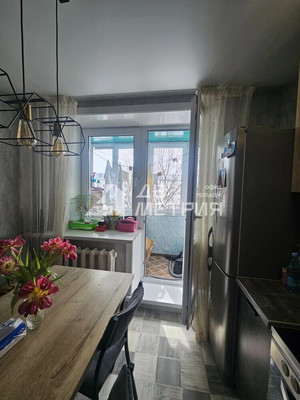 Продам двухкомнатную (2-комн.) квартиру, Им Тельмана ул, 1а, Южно-Сахалинск г