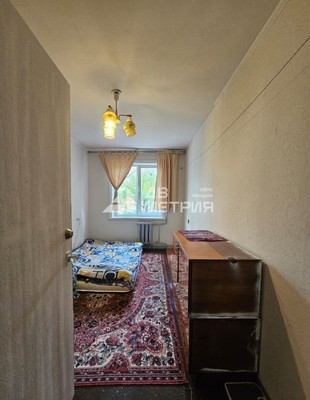 Продам трехкомнатную (3-комн.) квартиру, Тихоокеанская ул, 28, Южно-Сахалинск г