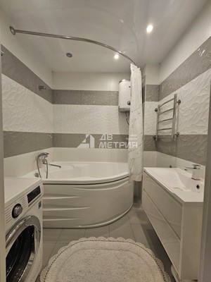 Продам трехкомнатную (3-комн.) квартиру, Емельянова А.О. ул, 35а, Южно-Сахалинск г