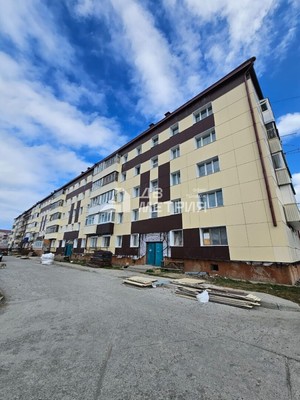 Продам трехкомнатную (3-комн.) квартиру, Вакканай ул, 6, Невельск г