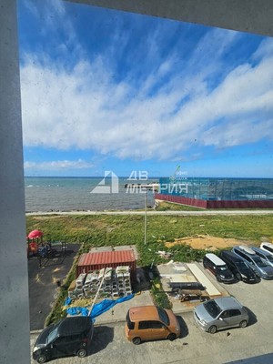 Продам трехкомнатную (3-комн.) квартиру, Вакканай ул, 6, Невельск г