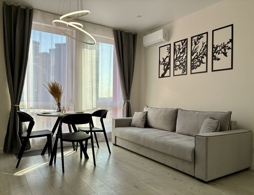 Продам трехкомнатную (3-комн.) квартиру, Новоостаповская ул, 20, Москва г
