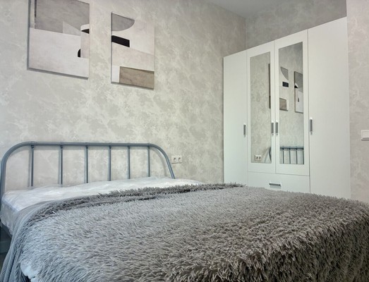 Продам трехкомнатную (3-комн.) квартиру, Новоостаповская ул, 20, Москва г