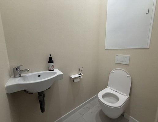 Продам трехкомнатную (3-комн.) квартиру, Новоостаповская ул, 20, Москва г