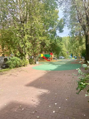Продам трехкомнатную (3-комн.) квартиру, 20-я В.О. линия, 3В, Санкт-Петербург г
