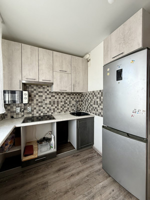 Продам двухкомнатную (2-комн.) квартиру, Ростовская (Славянка тер.) ул, 17/4А, Шушары п