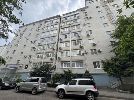 Продам однокомнатную (1-комн.) квартиру, Черкасская ул, 69, Краснодар г