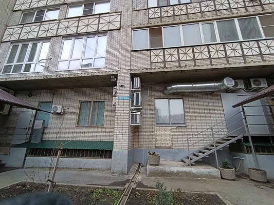 Продам двухкомнатную (2-комн.) квартиру, 339-й Стрелковой Дивизии ул, 5к60б, Ростов-на-Дону г