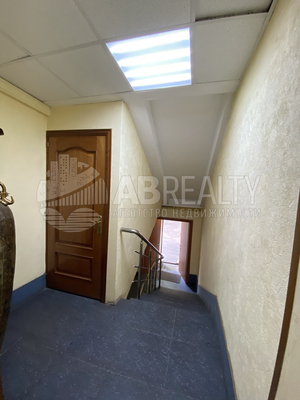 Продам коммерческое помещение 798 м2, Марии Ульяновой ул, 17а, Москва г