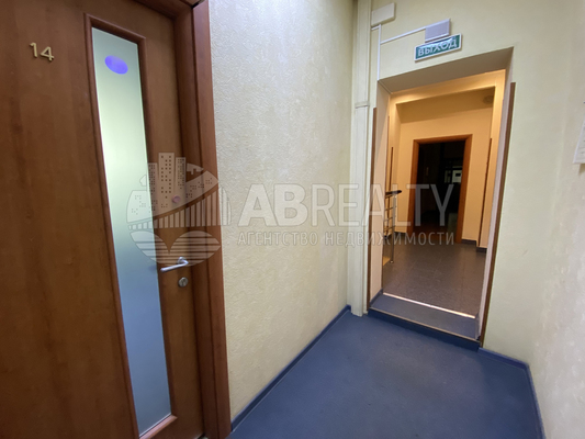 Продам коммерческое помещение 798 м2, Марии Ульяновой ул, 17а, Москва г