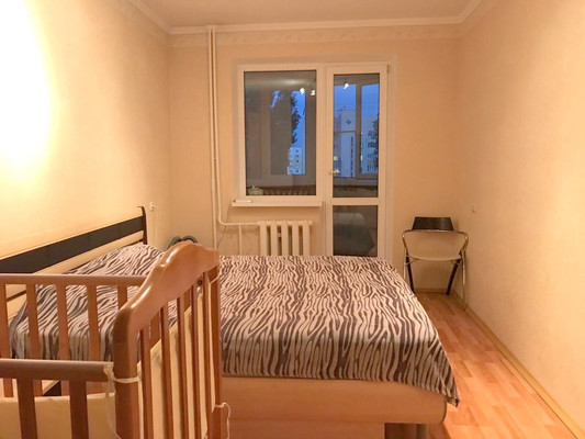 Продам двухкомнатную (2-комн.) квартиру, Таганрогская ул, 112б, Ростов-на-Дону г