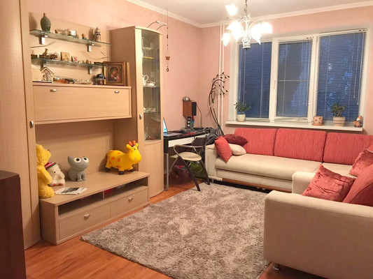 Продам двухкомнатную (2-комн.) квартиру, Таганрогская ул, 112б, Ростов-на-Дону г