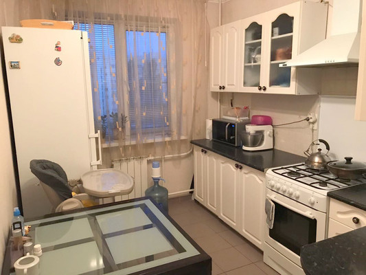 Продам двухкомнатную (2-комн.) квартиру, Таганрогская ул, 112б, Ростов-на-Дону г