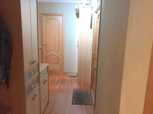 Продам двухкомнатную (2-комн.) квартиру, Таганрогская ул, 112б, Ростов-на-Дону г