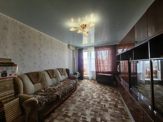 Продам двухкомнатную (2-комн.) квартиру, Строителей пр-кт, 11, Волгодонск г