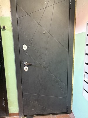 Продам двухкомнатную (2-комн.) квартиру, Баха ул, 2, Иркутск г