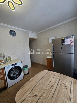 Продам трехкомнатную (3-комн.) квартиру, Луговая ул, 32, Сокол с