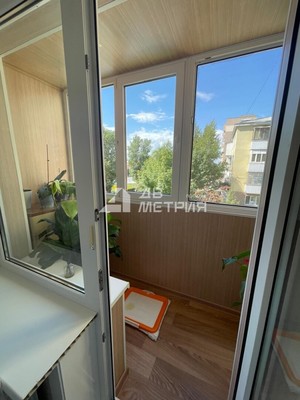 Продам двухкомнатную (2-комн.) квартиру, Мира пр-кт, 375, Южно-Сахалинск г