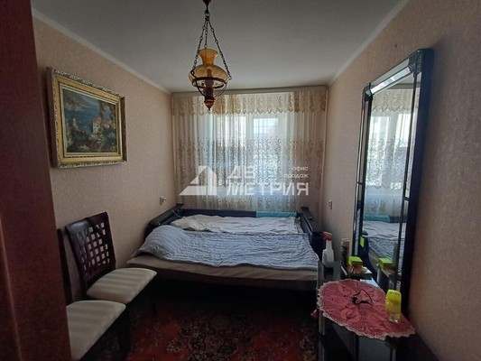 Продам трехкомнатную (3-комн.) квартиру, Чехова ул, 66-, Южно-Сахалинск г