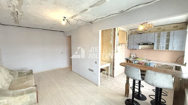 Продам двухкомнатную (2-комн.) квартиру, Ленина ул, 125, Южно-Сахалинск г