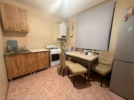 Продам двухкомнатную (2-комн.) квартиру, Рижская ул, 1, Новотроицкое с