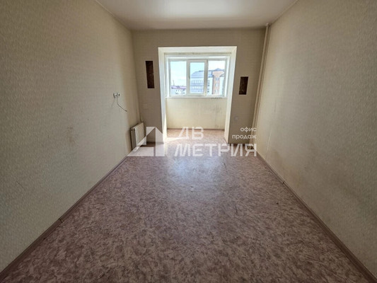 Продам трехкомнатную (3-комн.) квартиру, Им Тельмана ул, 1бкБ, Южно-Сахалинск г