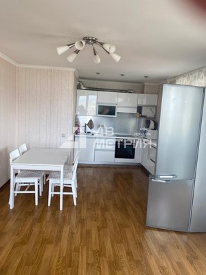 Продам трехкомнатную (3-комн.) квартиру, имени Ф.Э.Дзержинского ул, 12, Южно-Сахалинск г