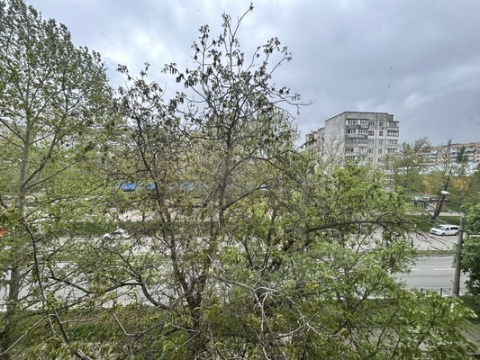 Продам однокомнатную (1-комн.) квартиру, 60 лет Октября ул, 17/65, Симферополь г